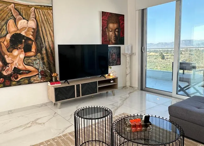 Luxury City Penthouse-Panoramic View-Near Unic